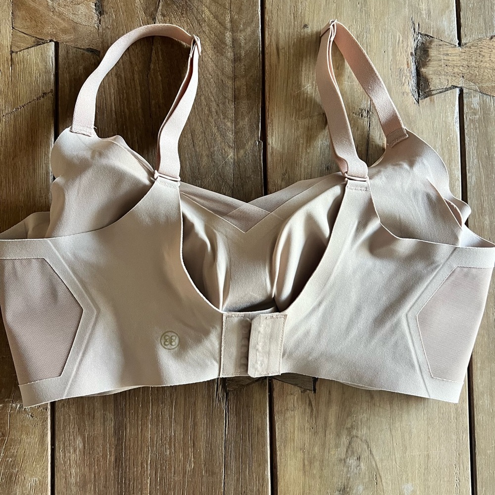 Silhouette Bra Size Medium